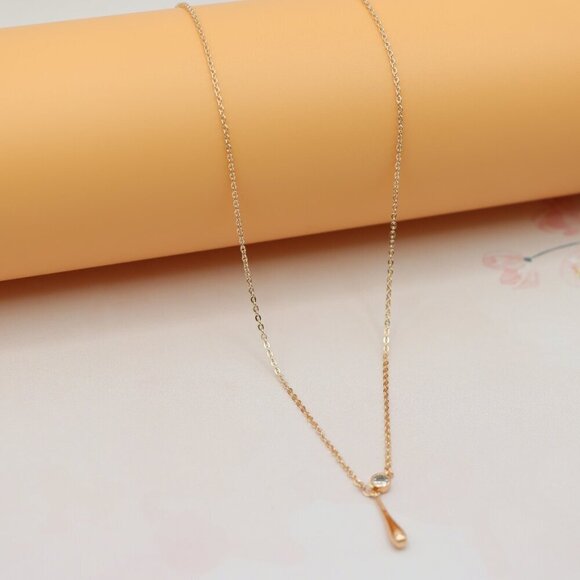 "Minimalist Rose Gold Plated Necklace with Crystal Drop, XPNL0148 - Picture 9 of 13